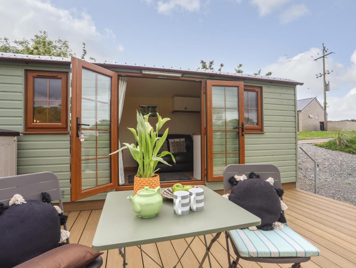 Llety'R Bugail 2 Villa เคอร์นาวอน ภายนอก รูปภาพ
